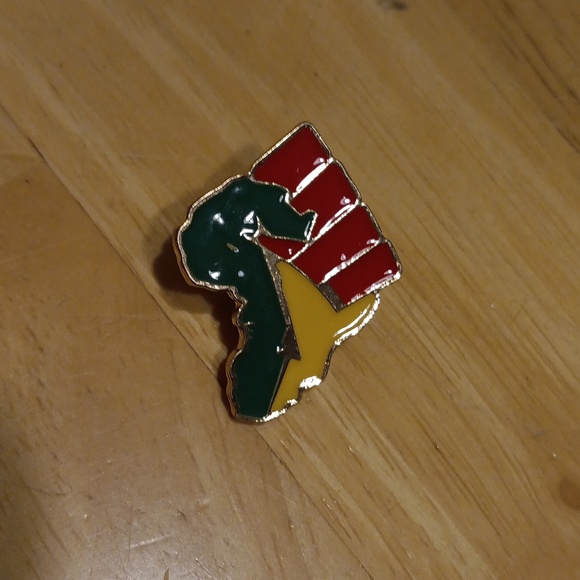 Jewelry - Black Power, Black Fist, Africa Fist, Black Lives Matter Pin NIP